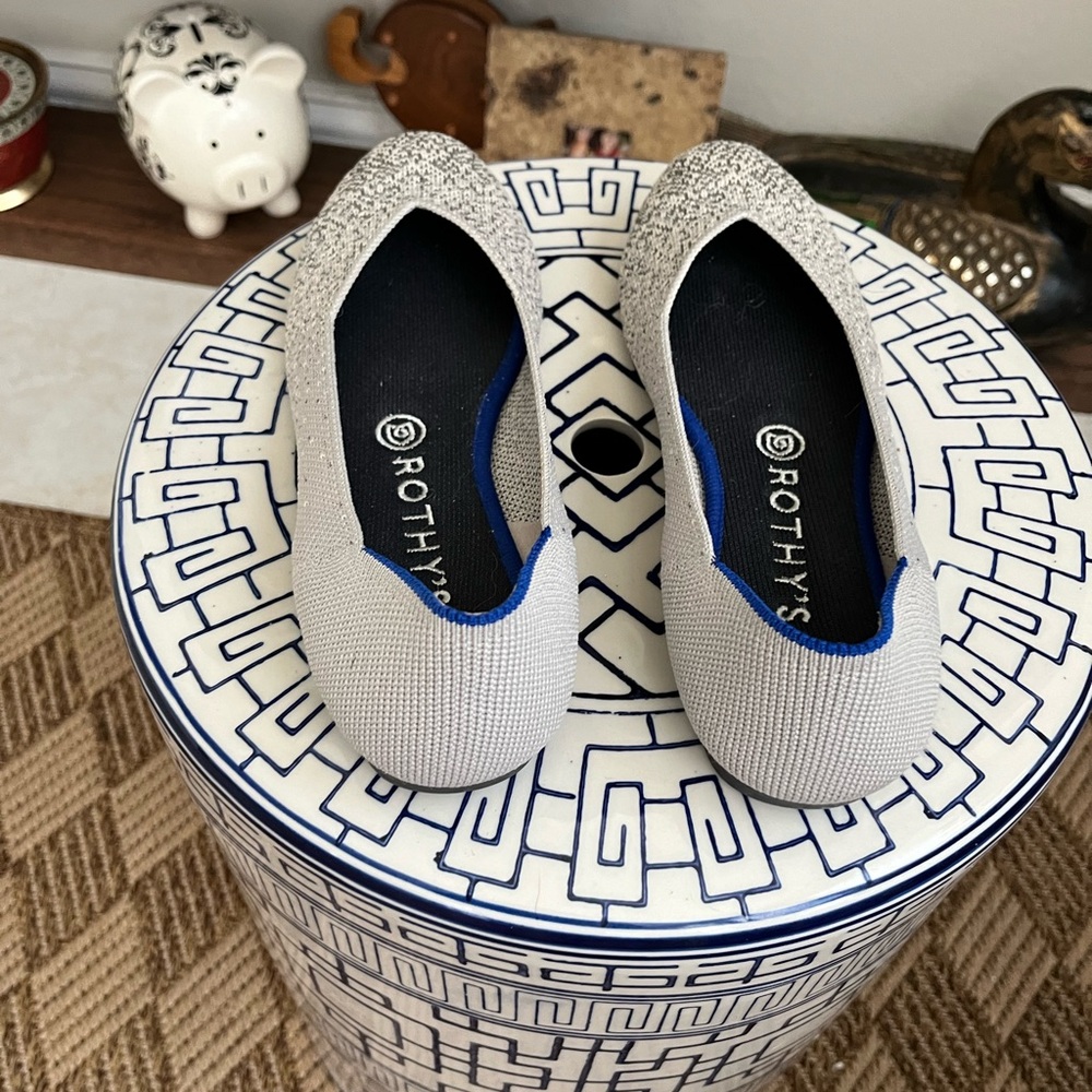Rothy’s silver glitter round toe flat loafer